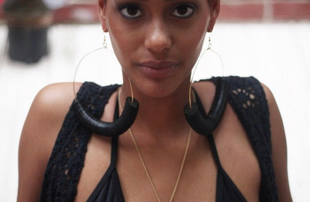 Vintage Beads Byaree "Chakah" Hoops