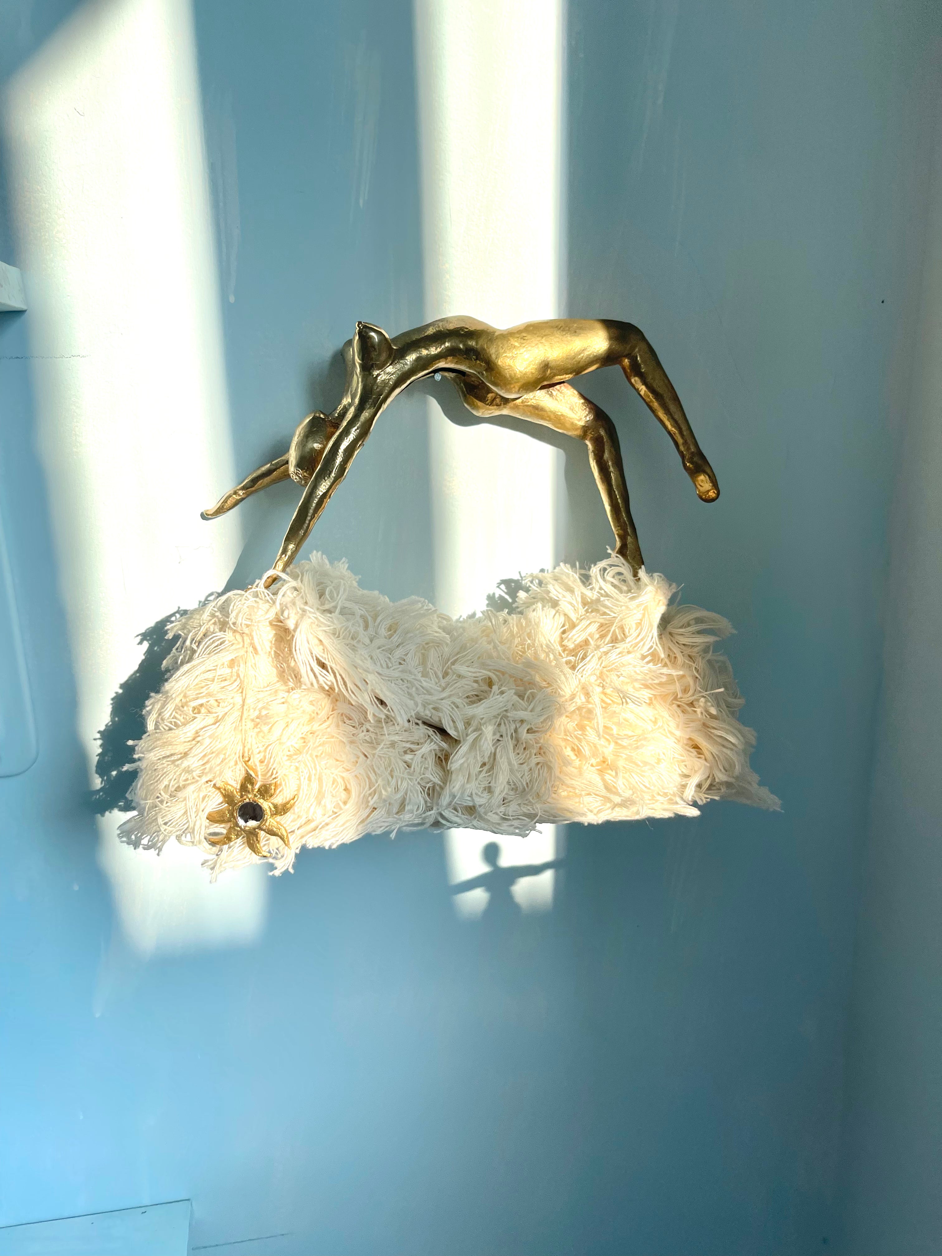 The "Areeayl" Handbag 1
