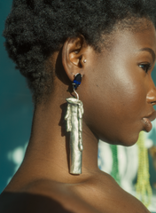 The DANCING "Candle" Blue Sapphire Earrings